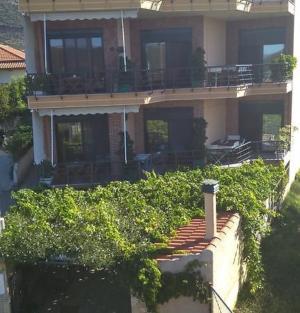 Nikolitsa Apartments Glyfada  Экстерьер фото