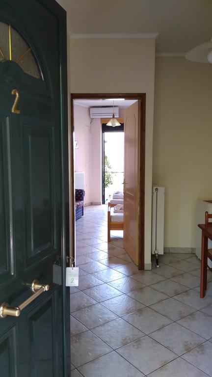 Nikolitsa Apartments Glyfada  Экстерьер фото