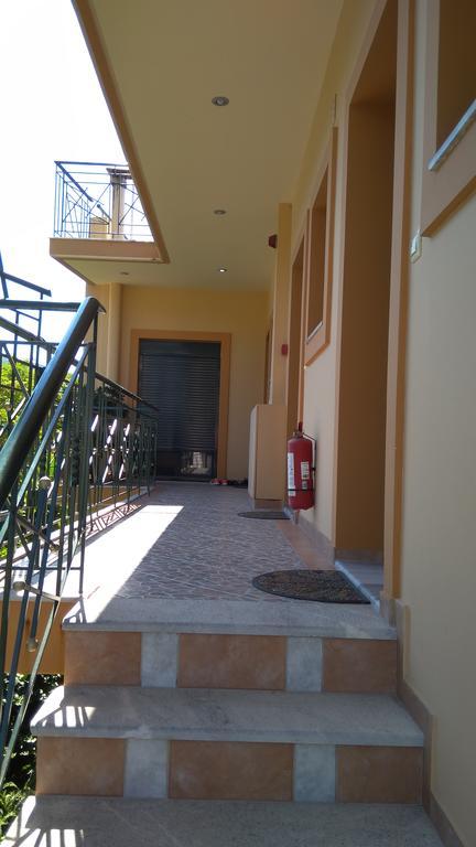 Nikolitsa Apartments Glyfada  Экстерьер фото